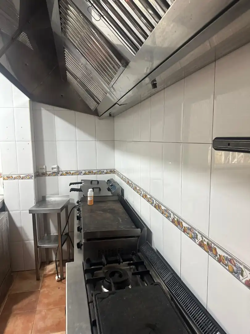 Cocina de Local de alquiler en Antella con Aire acondicionado, Calefacción y Terraza