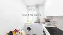 Kitchen of Flat for sale in  Madrid Capital  with Heating, Oven and Washing machine