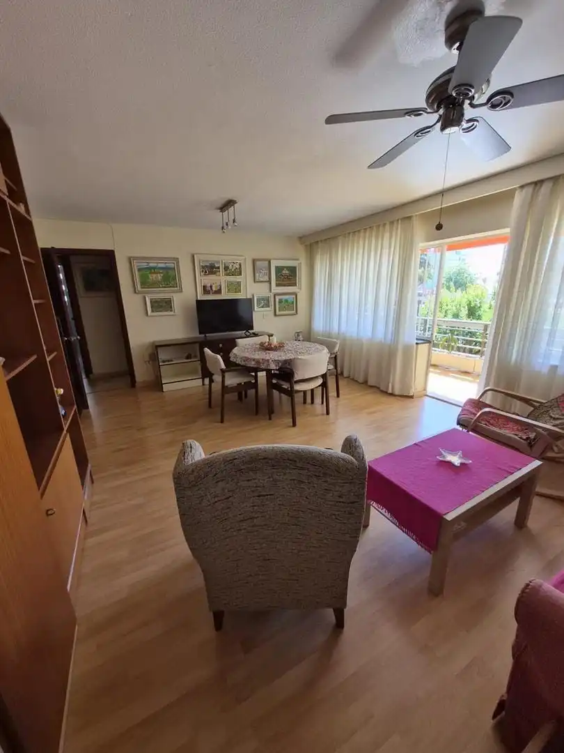 Sala d'estar de Apartament de lloguer en La Carihuela - Los Nidos