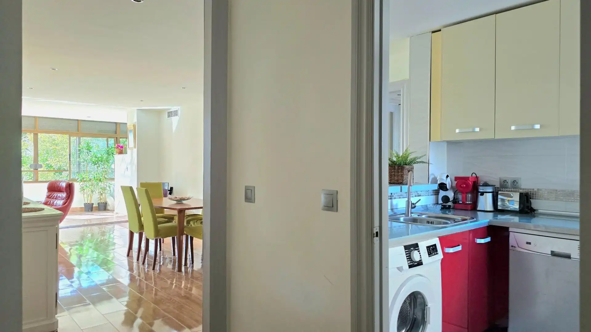 Wohnungen zum Verkauf in Torremolinos mit Privatgarten, Möbliert und Gemeinschaftspool
