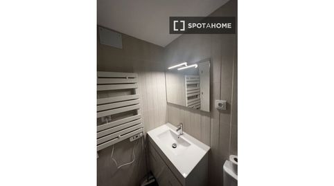 Foto 4 de Habitación en Hispanoamérica - Bernabéu, Madrid Capital