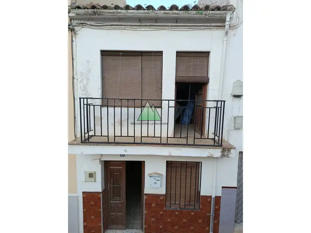 Vista exterior de Casa o xalet en venda en Villanueva de Tapia, Málaga