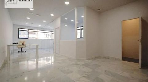 Foto 3 von Büro zum Verkauf in Avenida Nabeul, Divina Pastora, Marbella