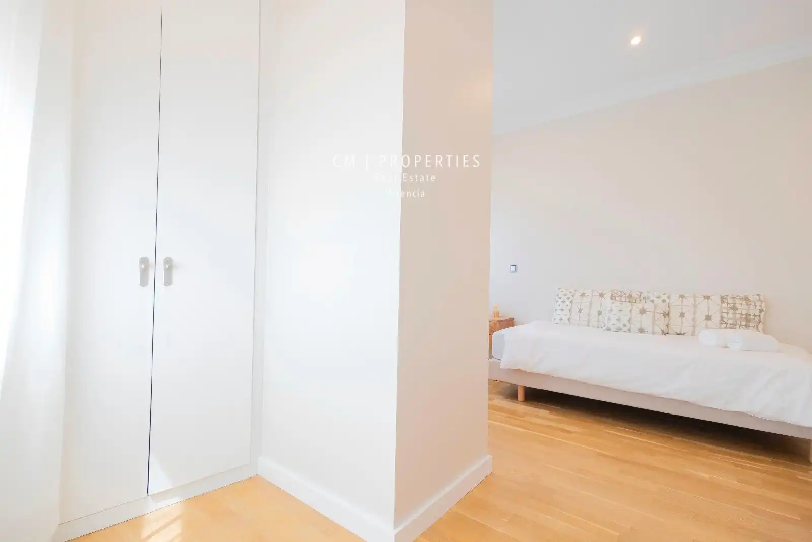 Wohnung zur Miete in Marques del Turia, Gran Via