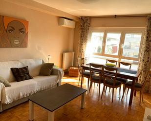 Living room of Flat to rent in  Zaragoza Capital  with Air Conditioner, Heating and Private garden