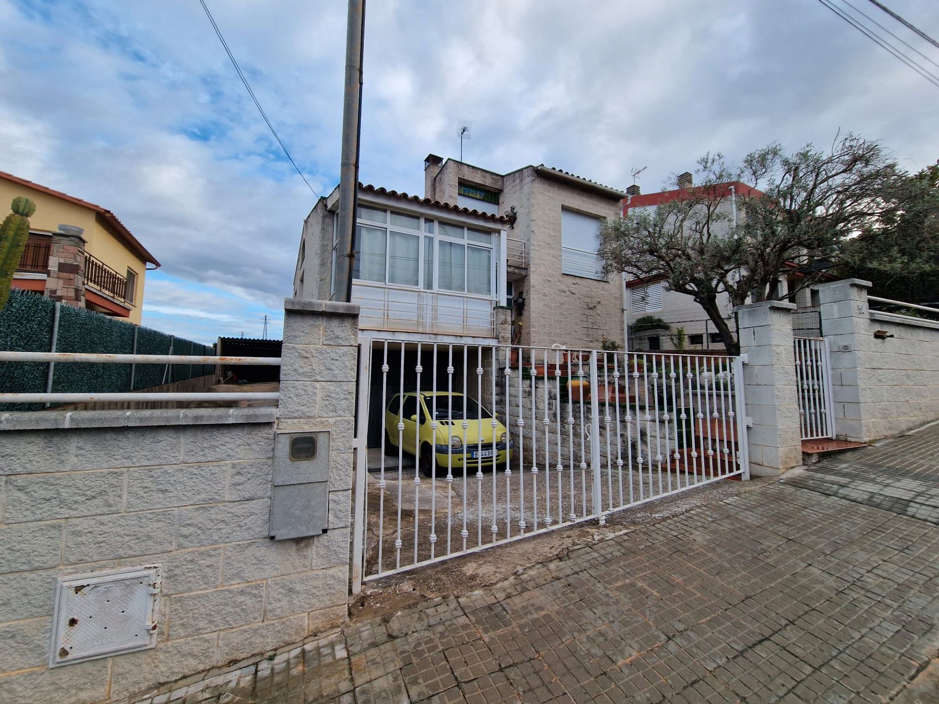 Exterior view of House or chalet for sale in Montmeló  with Heating and Private garden