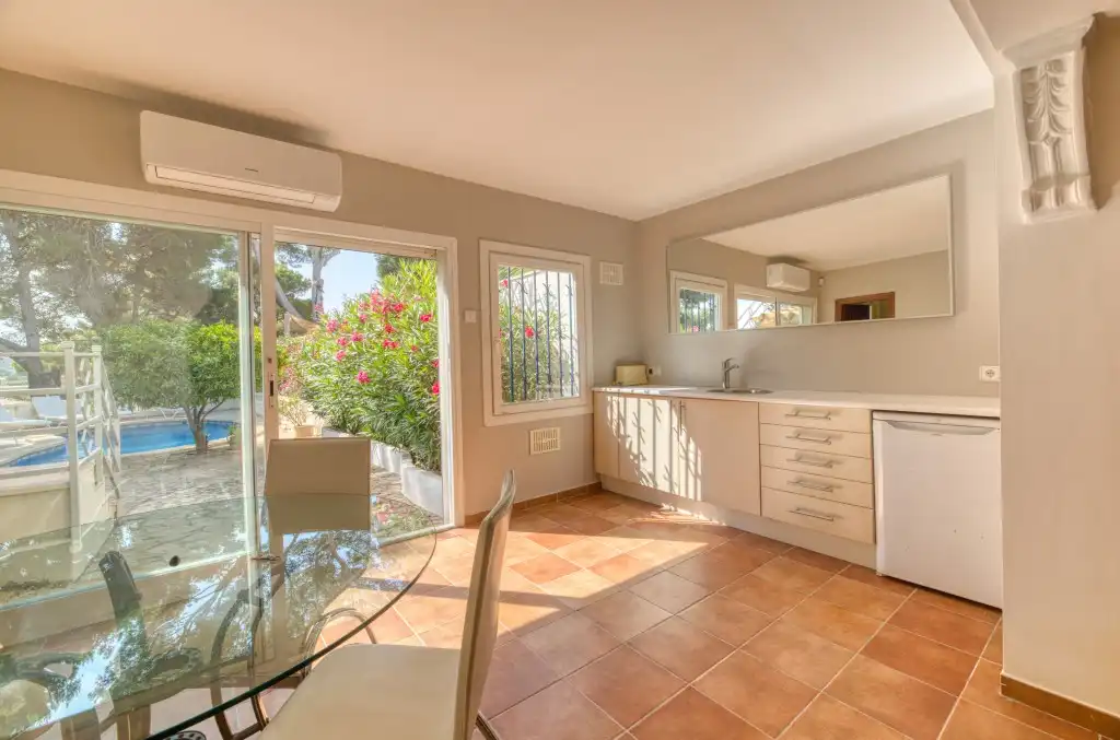 Kitchen of Houses for sale in Calvià  with Terrace, Swimming Pool and Sauna