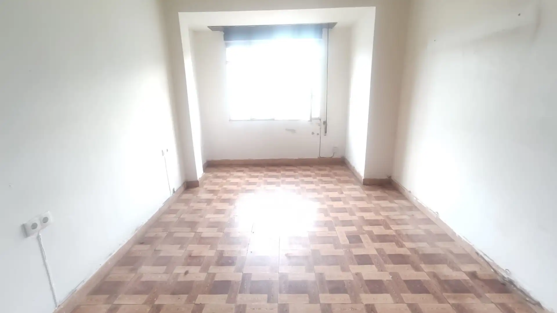 Flat with terrace for sale in Avenida de Zamora, imagen 3
