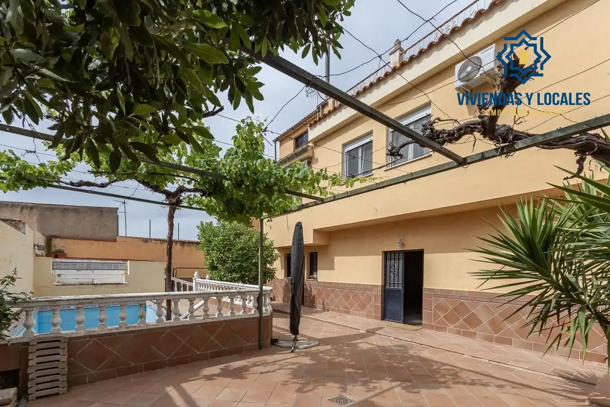 Xalet amb terrassa en venda a Ogíjares, imagen 3