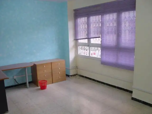 Habitación de Oficina en venta en Elda