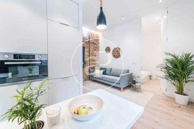 Piso en Alquiler en Santa Engracia  en Ríos Rosas - Nuevos Ministerios