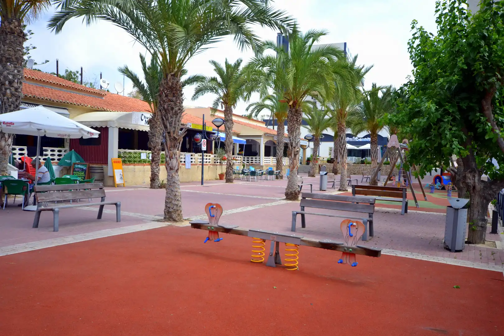 Exterior view of Houses for sale in El Campello  with Air Conditioner, Private garden and Terrace