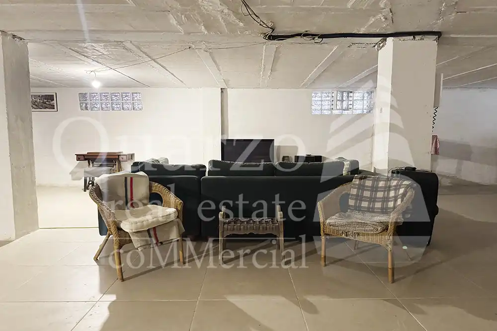 Local en venta en Pego con Calefacción y Amueblado