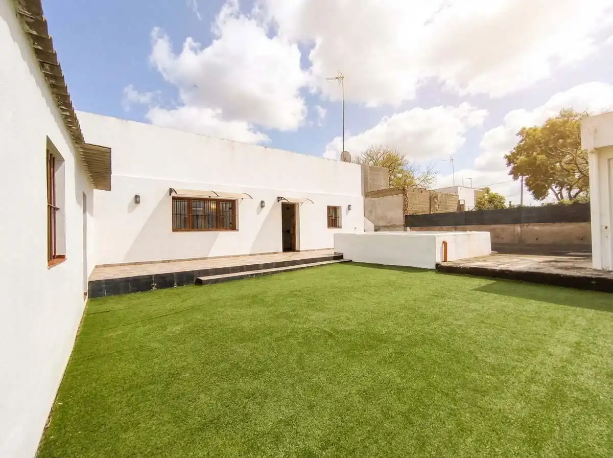 Vista exterior de Casa o chalet de alquiler en Tacoronte con Terraza y Amueblado