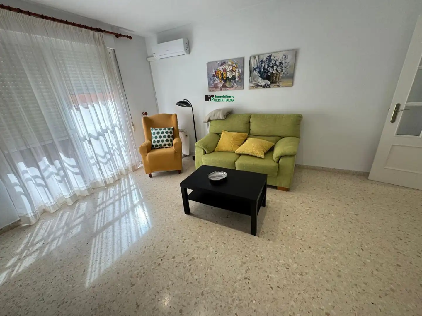 Sala de estar de Piso de alquiler en Badajoz con Aire acondicionado, Calefacción y Amueblado