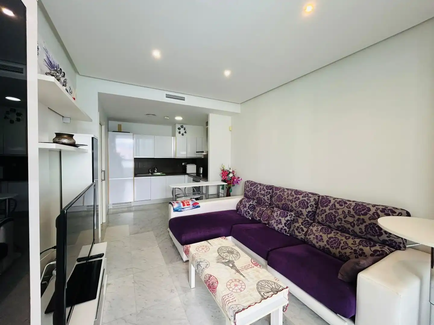 Apartamento en venta en ALCALDE MANUEL CATALAN CHANA, 24, Rincón Alto