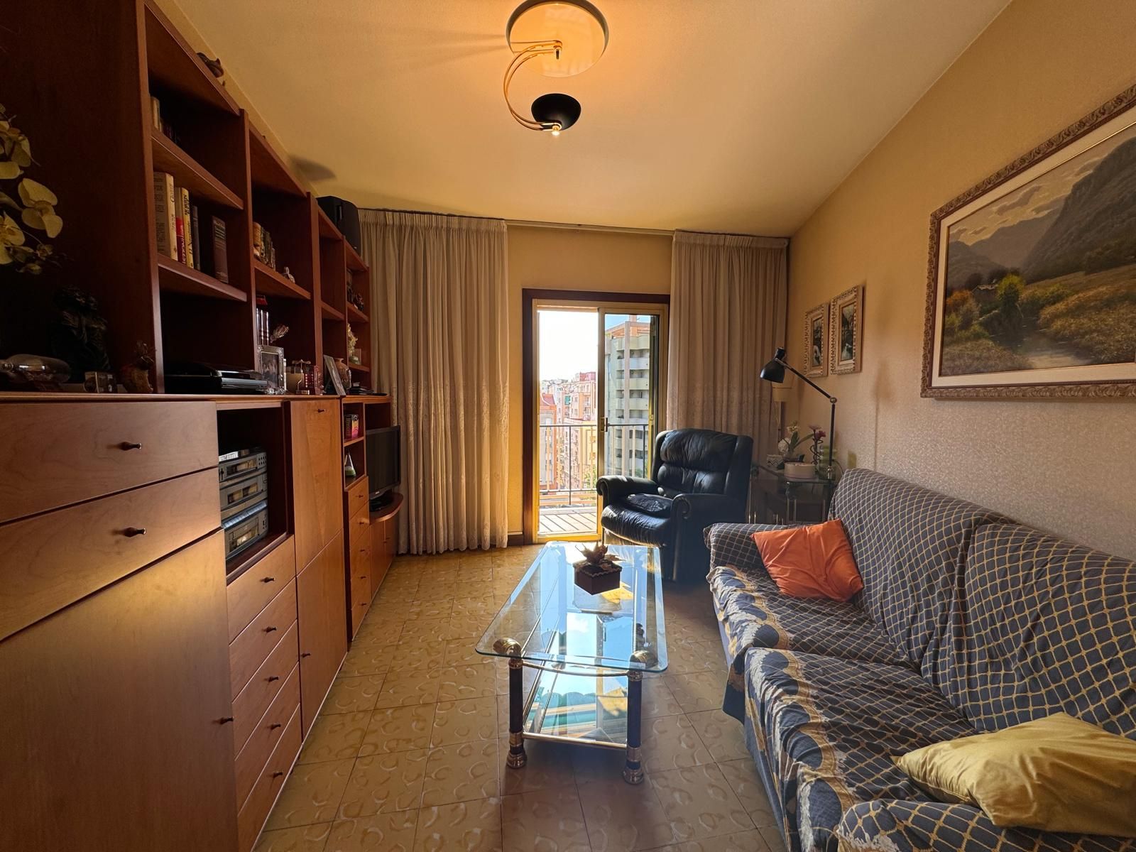 Living room of Flat for sale in  Barcelona Capital  with Heating and Balcony