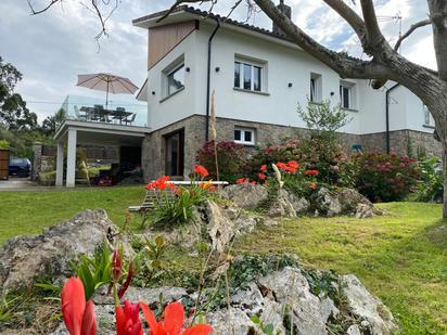 Jardí de Casa o xalet en venda en Llanes amb Terrassa