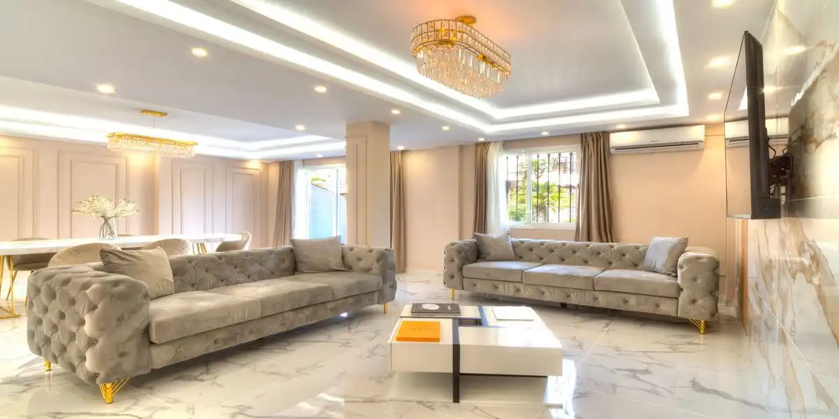 Adosado con terraza en venta en Nueva Andalucía, imagen 4