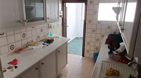 Foto 3 de Piso en venta en Avenida Ana de Viya, 28, Paseo Marítimo - San José - La Laguna, Cádiz Capital