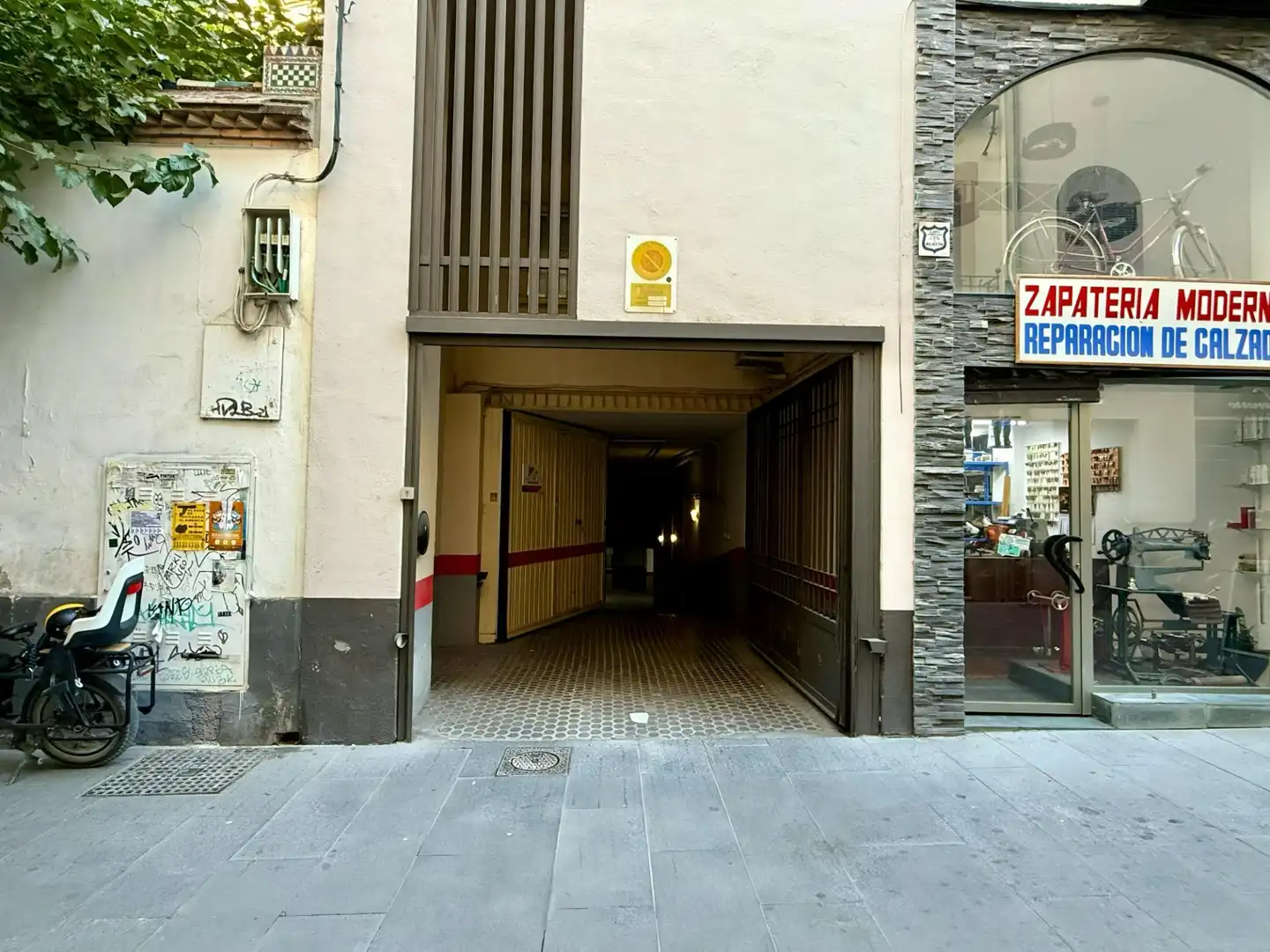 Aparcament amb ascensor en venda a Calle Puentezuelas 49, imagen 5