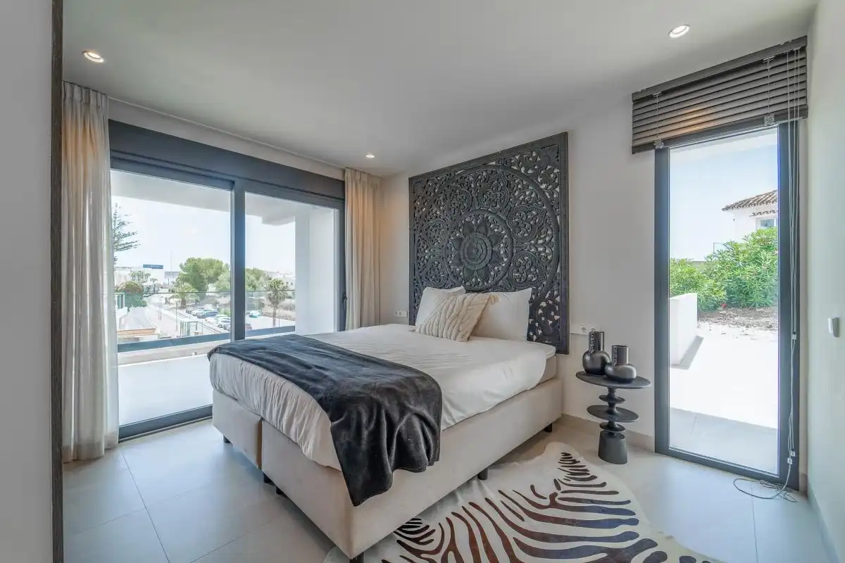 Dormitori de Casa o xalet en venda en Benalmádena amb Aire condicionat, Calefacció i Jardí privat
