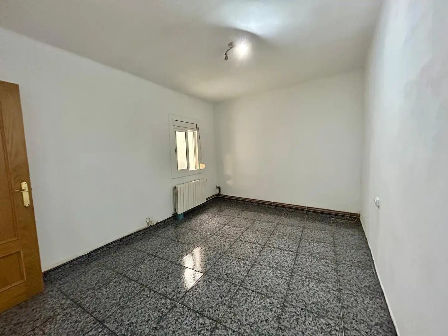 Piso en venta en Santa Coloma de Gramenet con Aire acondicionado, Calefacción y Internet