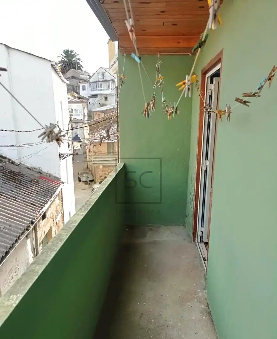 Terrassa de Casa adosada en venda en Mañón amb Moblat i Balcó