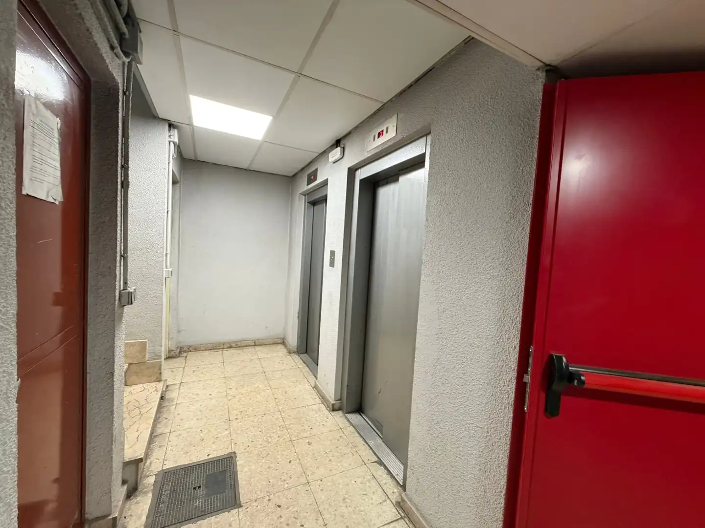 Einzelparkplatz zum Verkauf in Calle de Santa Leonor, imagen 6