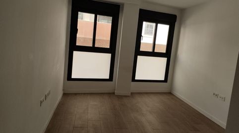 Foto 3 de Piso en venta en El Industrial, Melilla Capital
