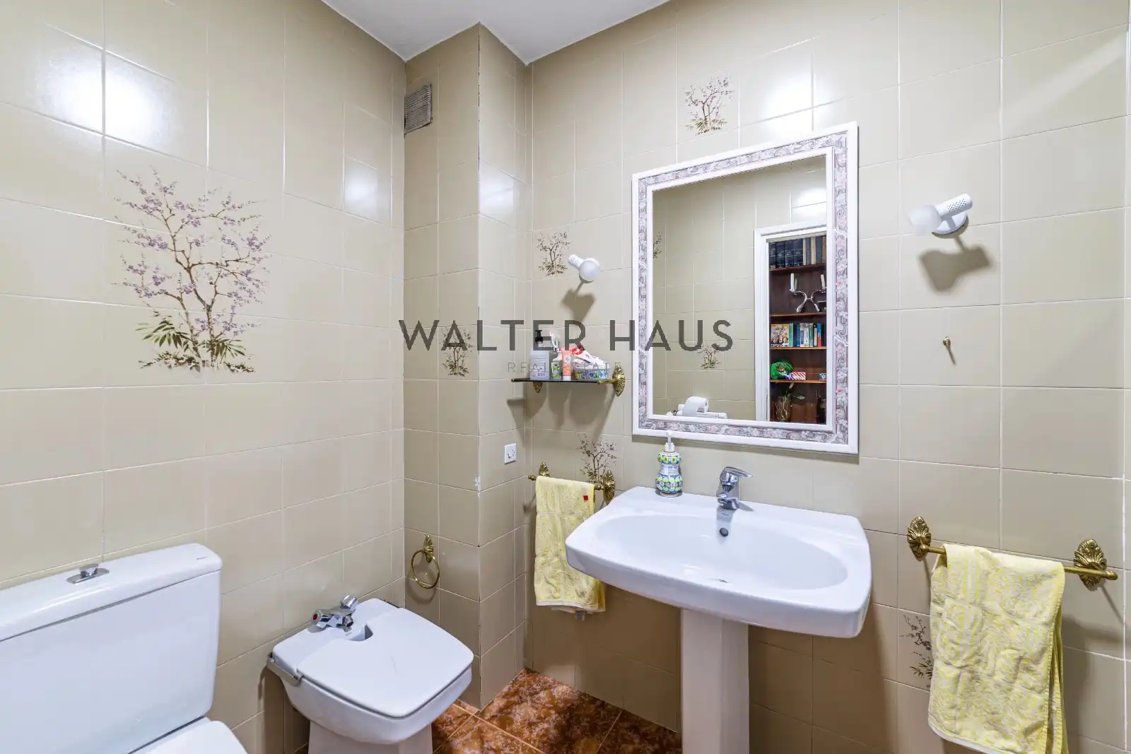 Bathroom of Flat for sale in Chamberí