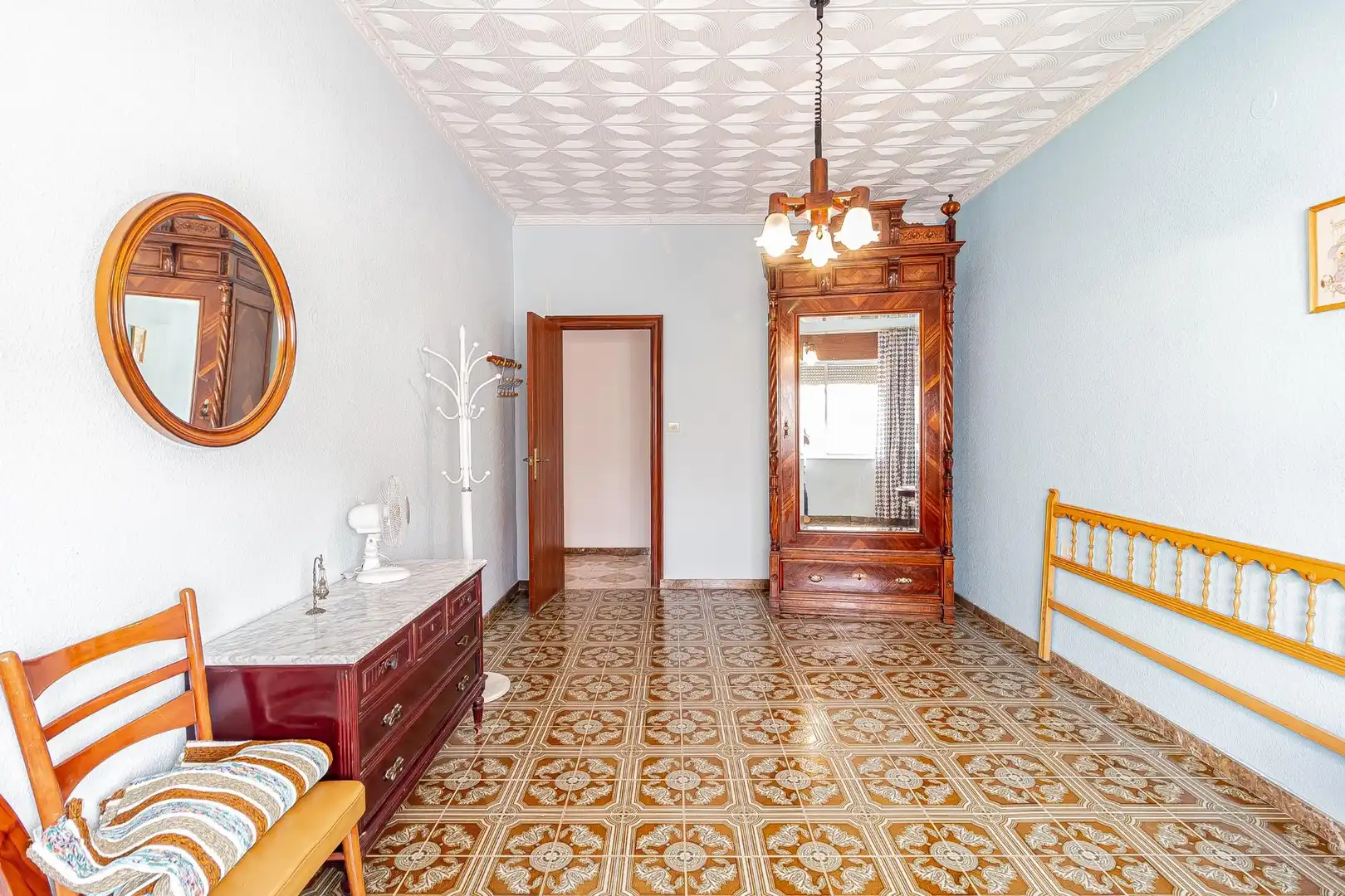 Einfamilien-Reihenhaus zum Verkauf in Cartagena mit Privatgarten, Abstellraum und Balkon