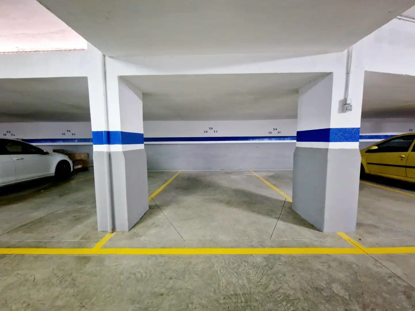 Parking de Piso en venta en Águilas con Jardín privado, Terraza y Amueblado