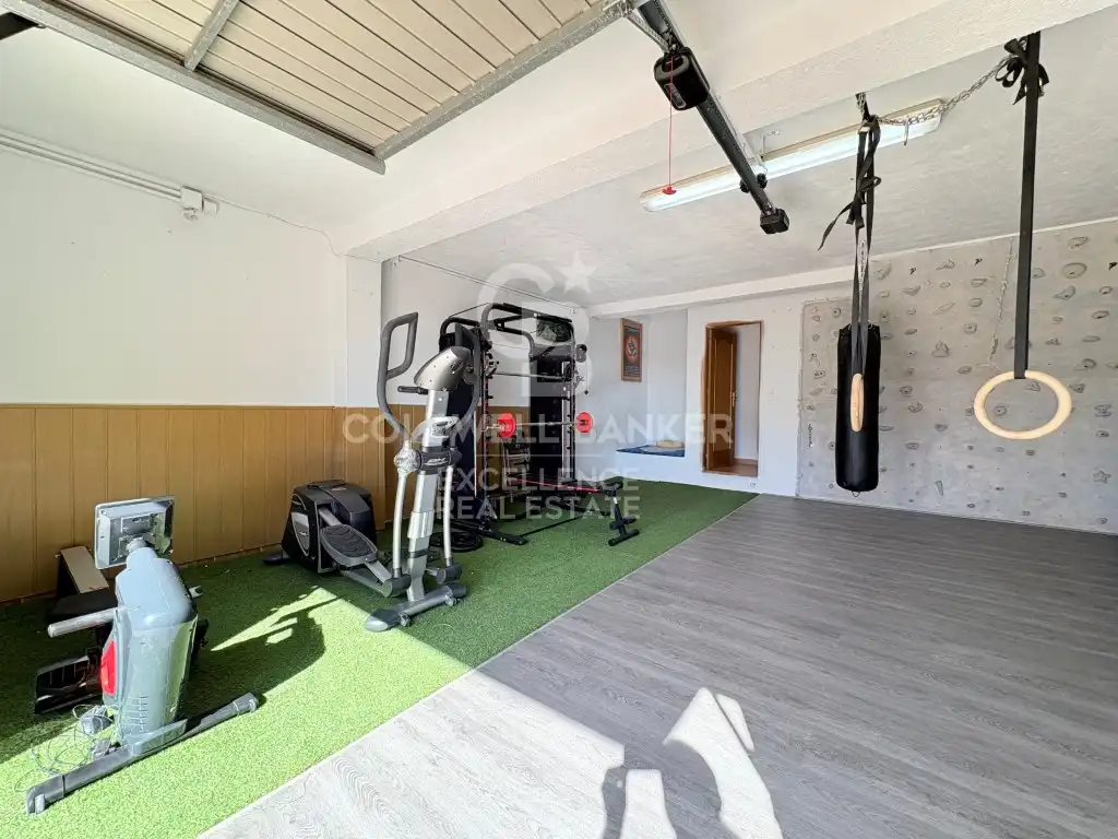 Houses for sale in Calle Goya-La Loma, La Loma