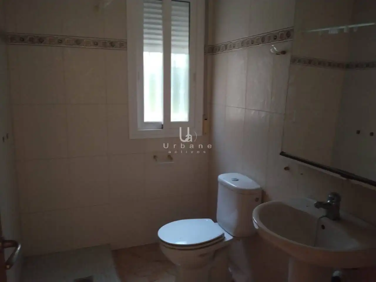 Baño de Casa o chalet en venta en Murcia con Aire acondicionado, Calefacción y Jardín privado