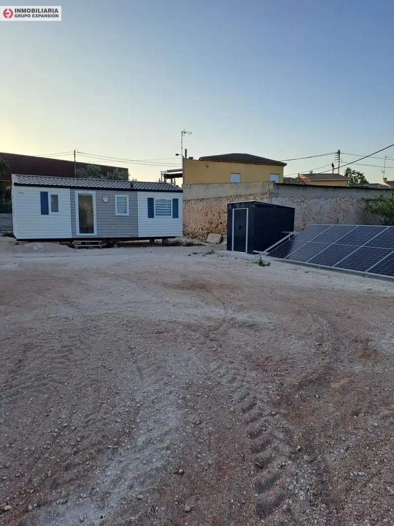 Casa o xalet en venda en El Pinós / Pinoso amb Aire condicionat, Calefacció i Jardí privat