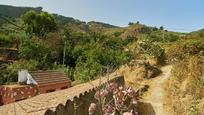 Vista exterior de Casa o xalet en venda en Vega de San Mateo amb Jardí privat i Terrassa