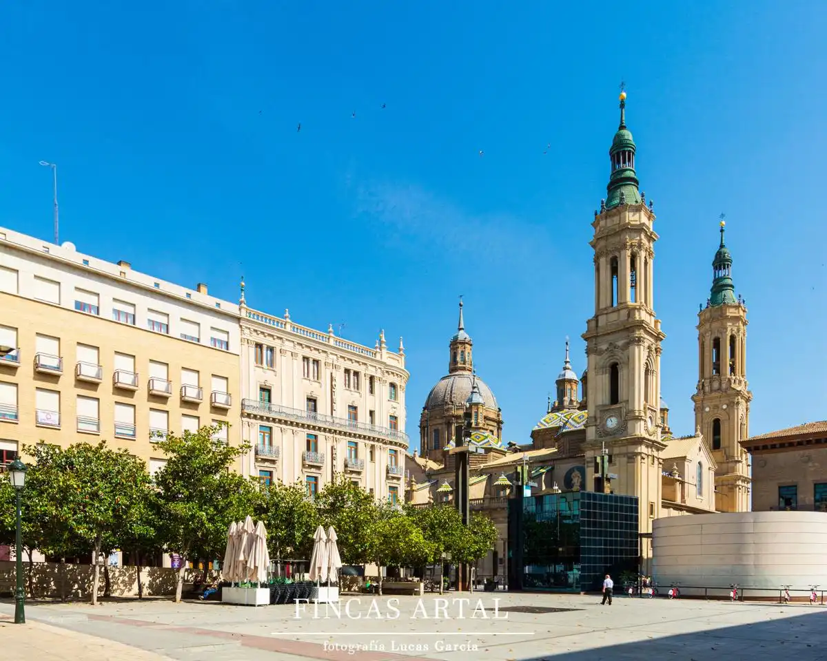 Vista exterior de Piso en venta en Zaragoza con Aire acondicionado, Calefacción y Terraza