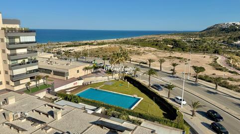 Foto 4 de Àtic en venda a Calle Calle Albacete, Los Arenales del Sol, Alicante