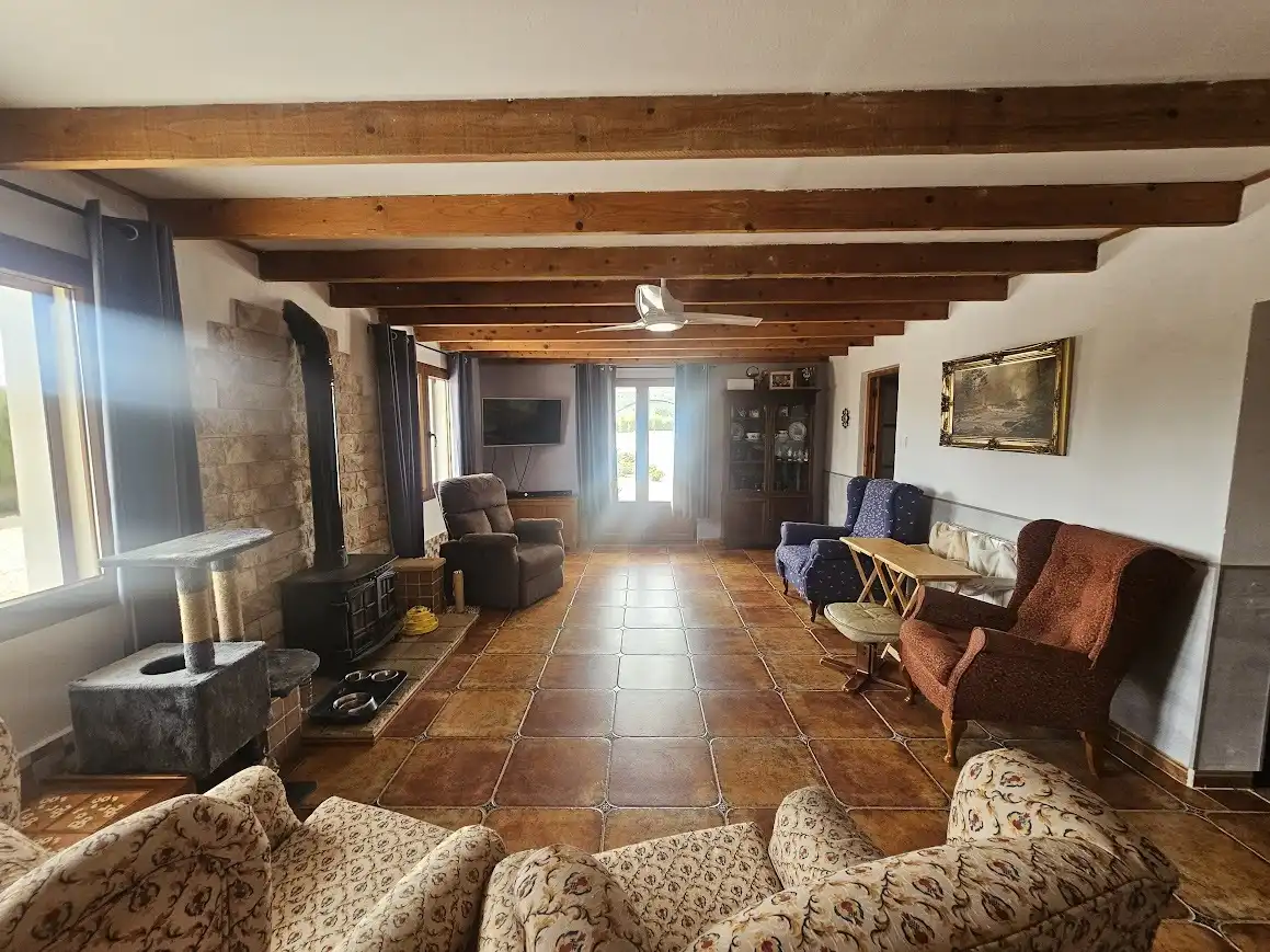 Sala de estar de Finca rústica en venta en Villena con Piscina