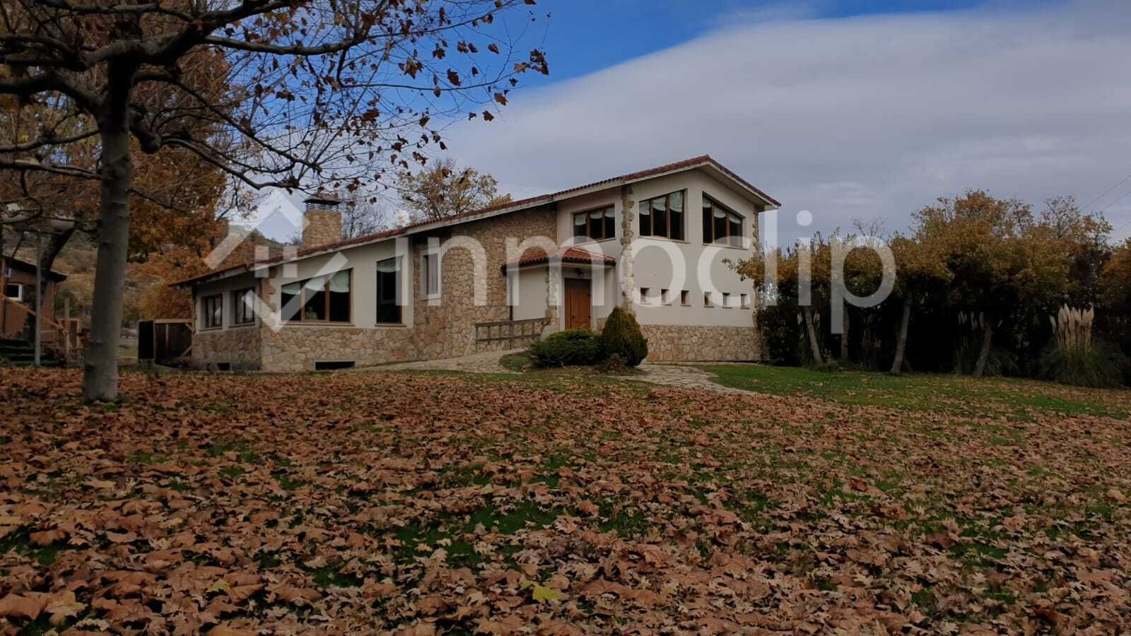 Außenansicht von Geschaftsraum zum verkauf in Vallejera de Riofrío