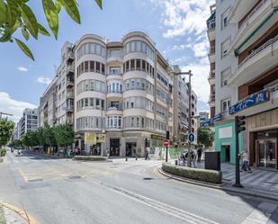 Vista exterior de Apartament en venda en  Granada Capital amb Terrassa i Balcó