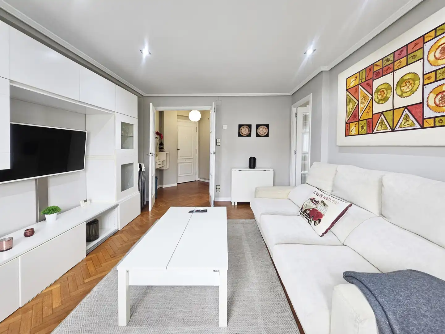 Living room of Flat for rent in A Coruña Capital   with Heating, Parquet flooring and Furnished