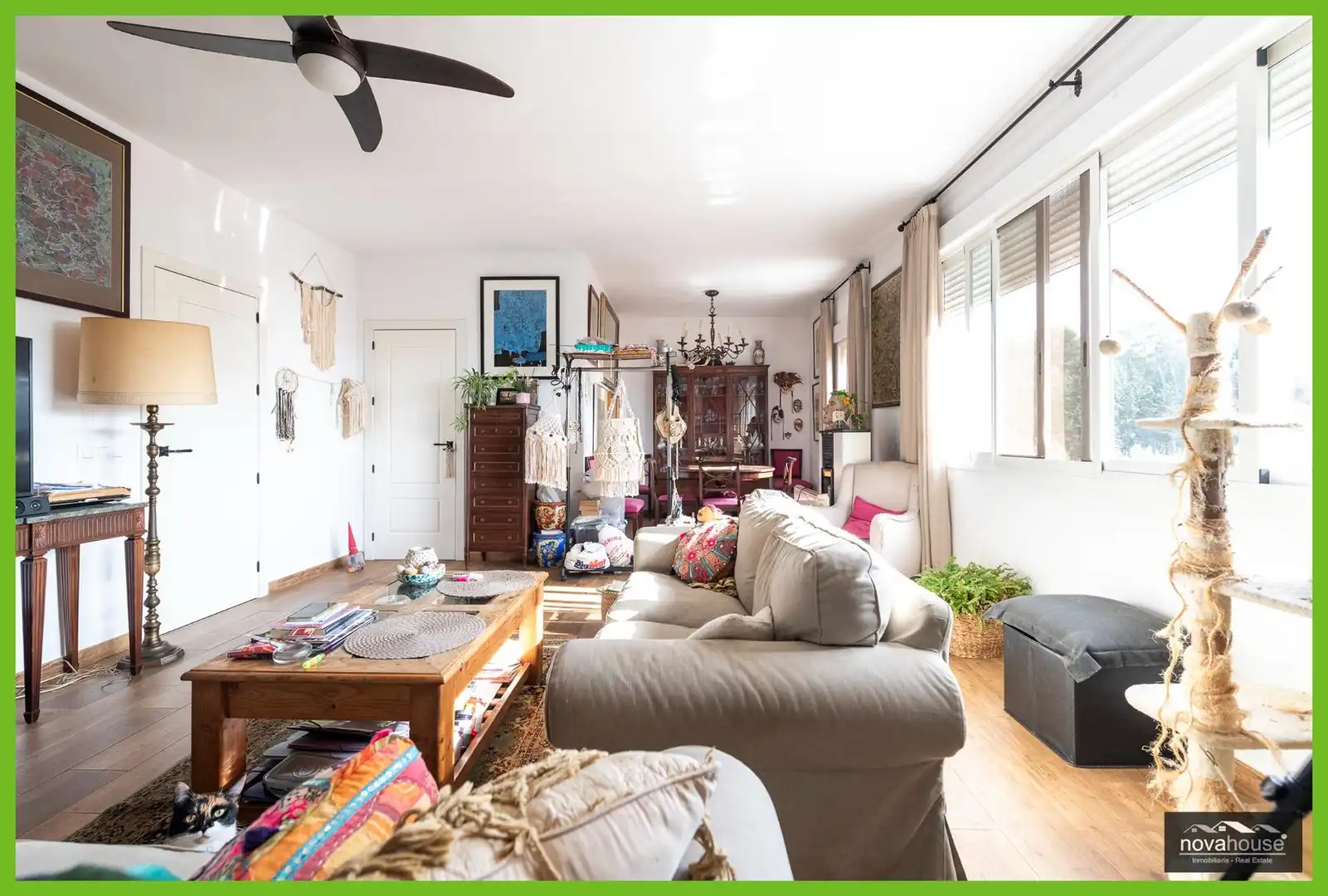 Sala d'estar de Casa o xalet en venda en Vélez-Málaga amb Aire condicionat i Calefacció