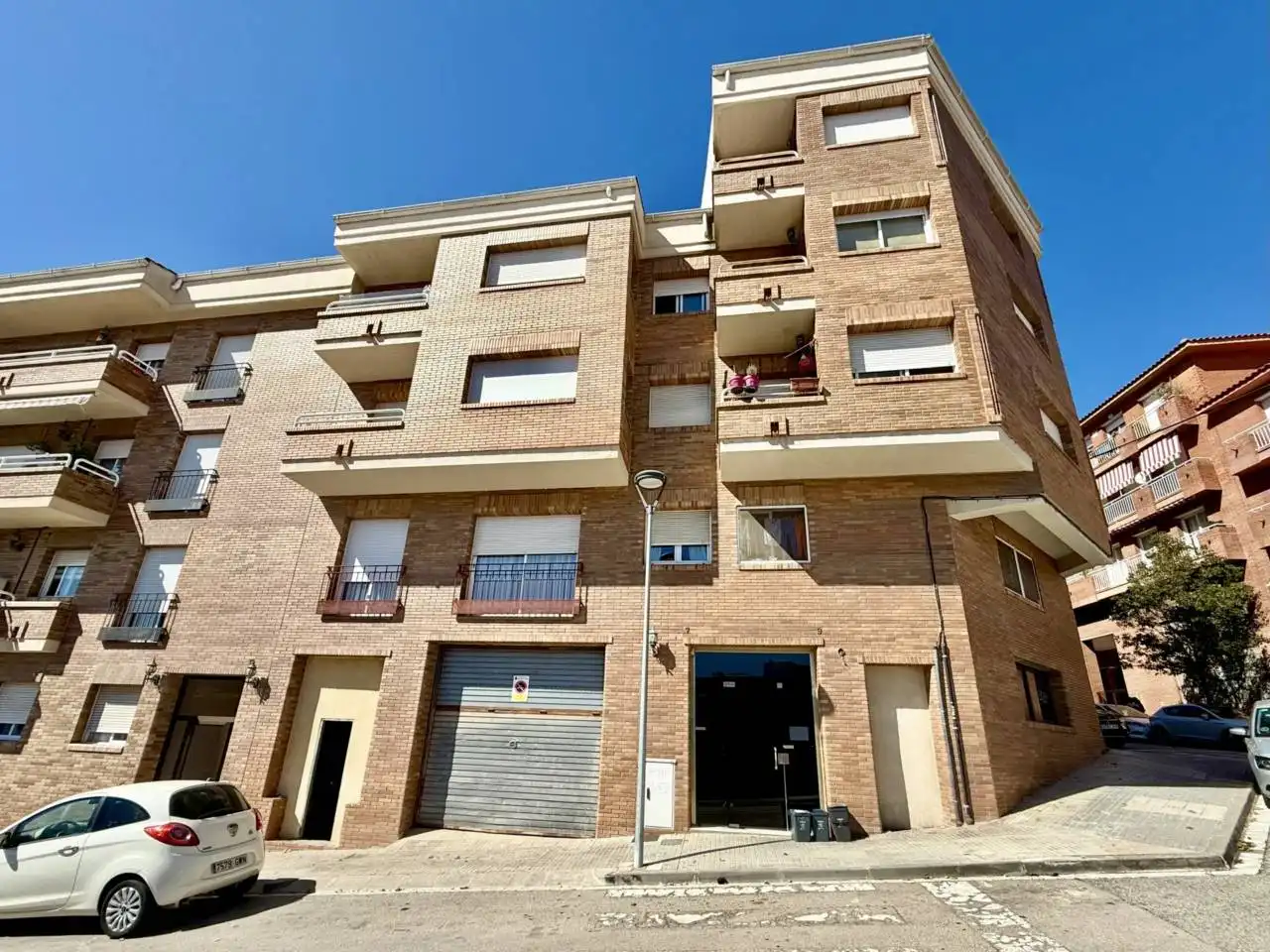 Business premises to rent in Calle Doctor Trueta 8
