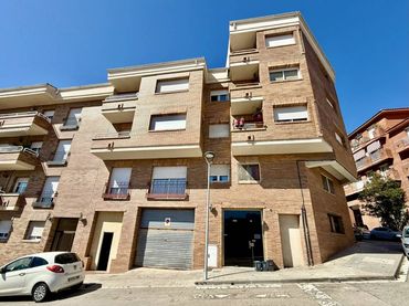 Local comercial de lloguer a Calle Doctor Trueta 8