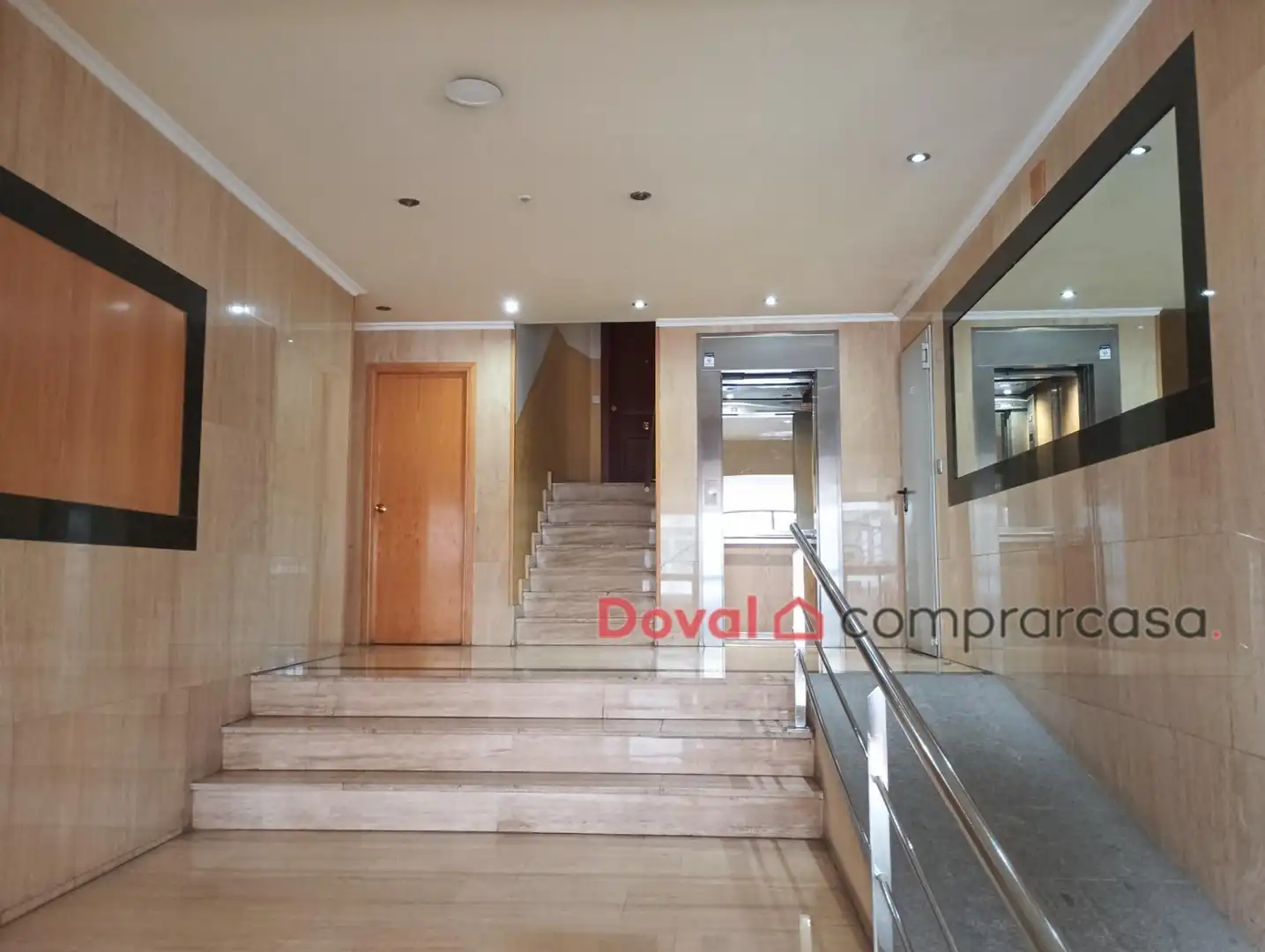 Piso de alquiler en Vigo  con Calefacción, Parquet y Amueblado