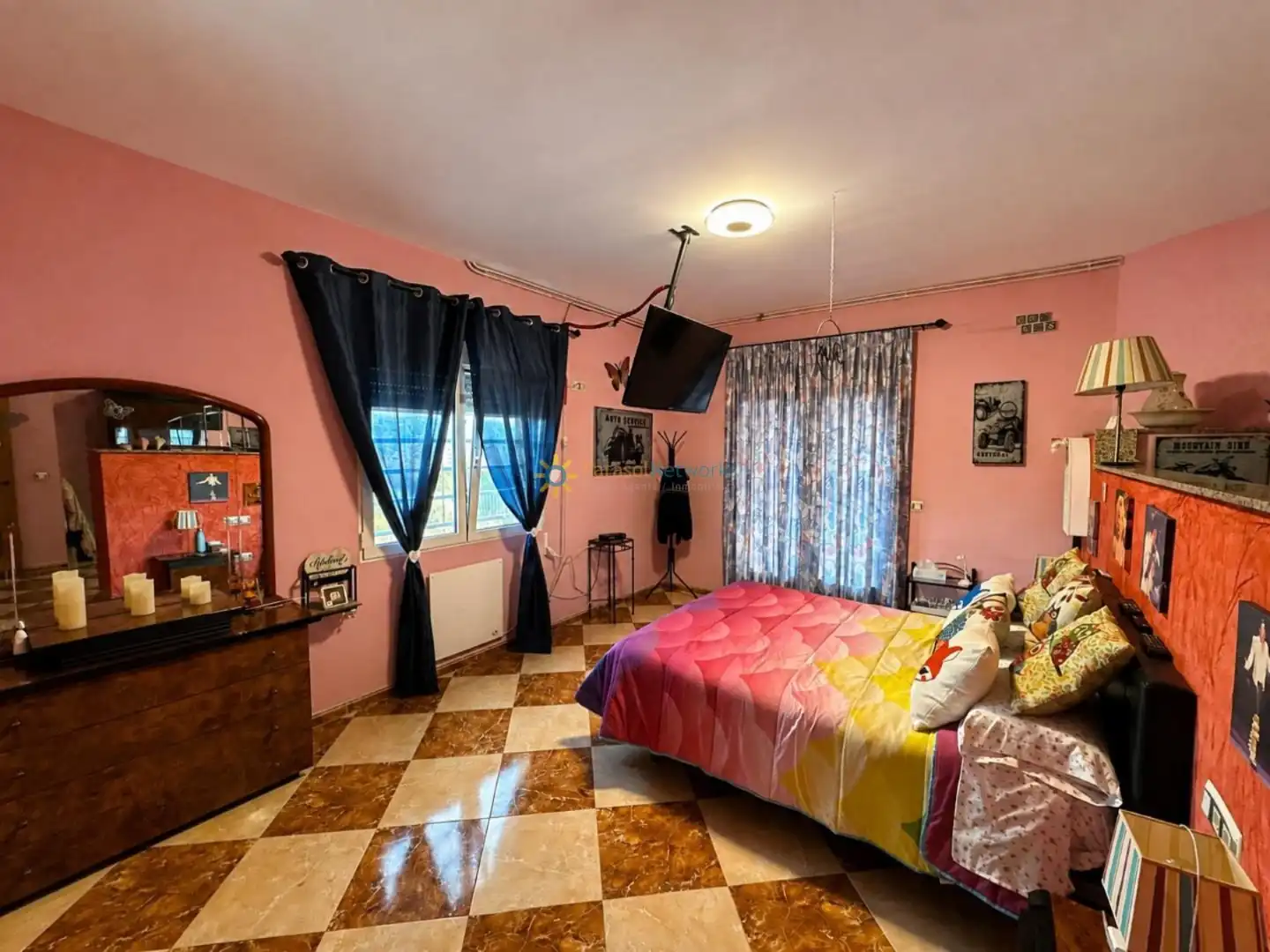 Schlafzimmer von Haus oder Chalet zum Verkauf in Benigànim mit Klimaanlage, Privatgarten und Terrasse