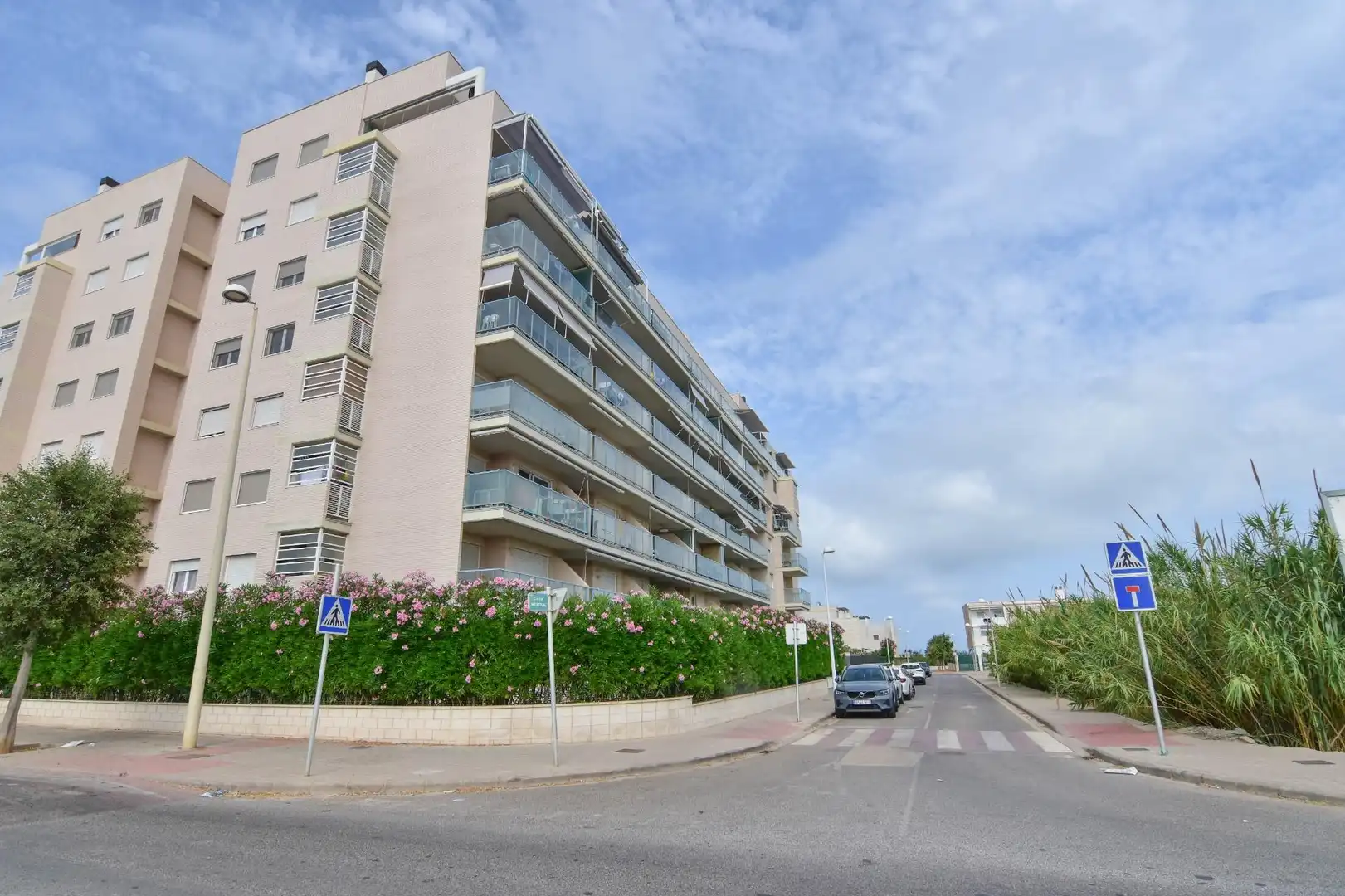 Vista exterior de Apartament de lloguer en El Puig de Santa Maria amb Aire condicionat, Calefacció i Terrassa