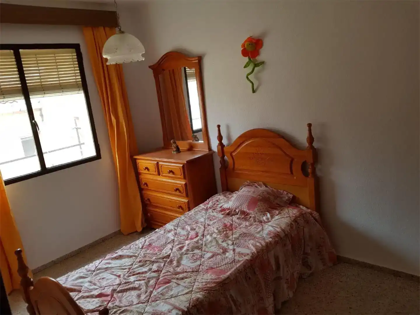 Habitación de Piso en venta en Iznájar con Aire acondicionado, Amueblado y Balcón